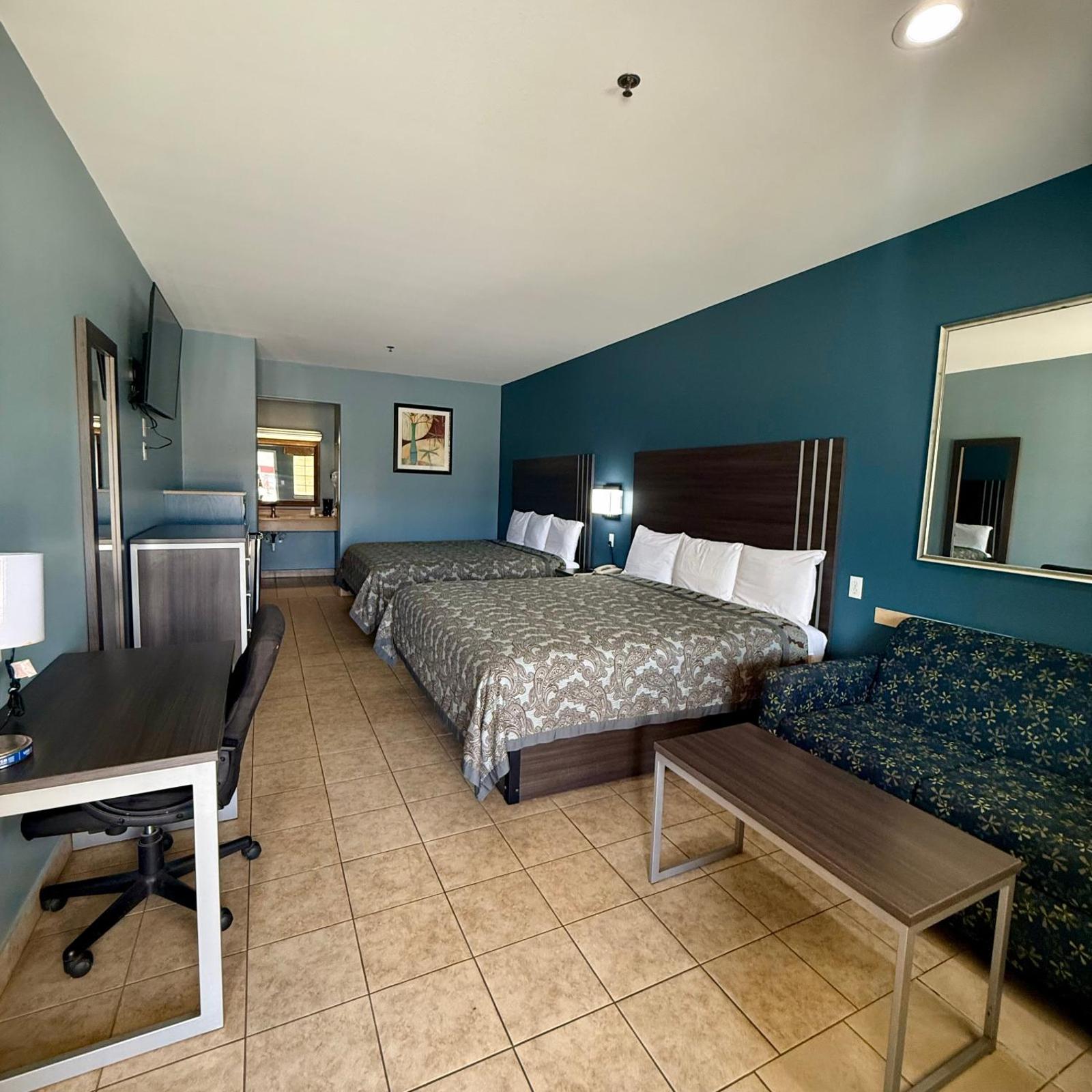 Weslaco Inn - Weslaco/Mercedes Main image 1