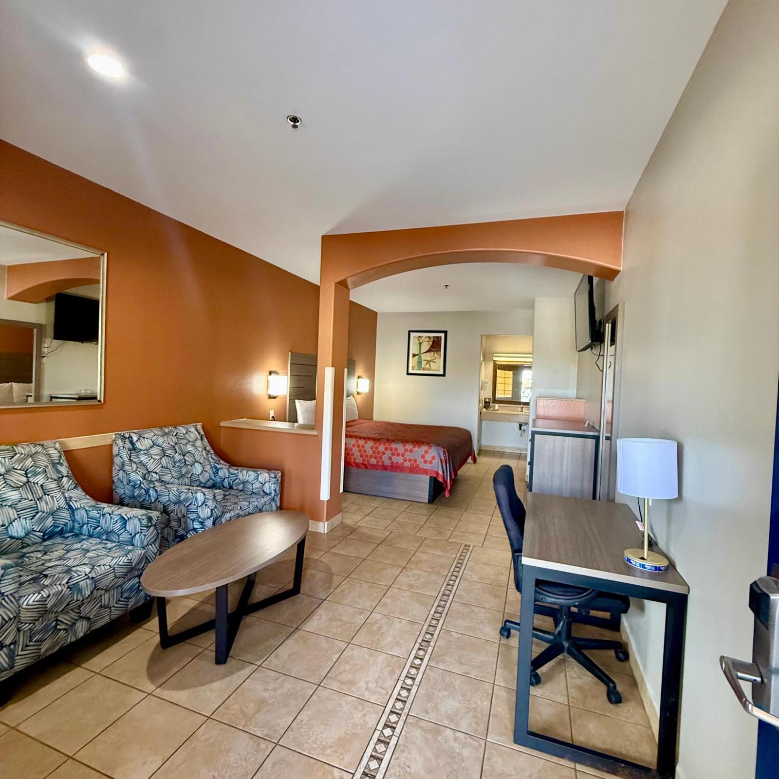 Weslaco Inn - Weslaco/Mercedes Main image 2